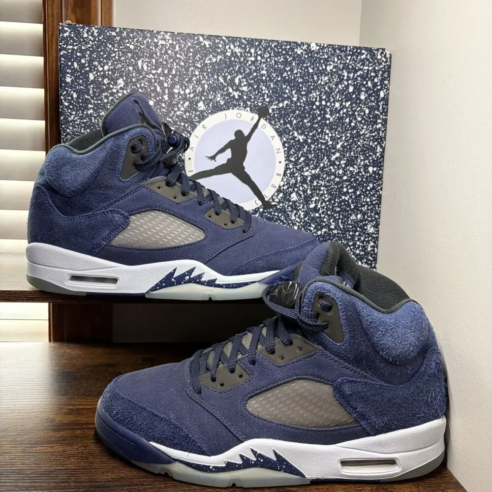 Size 10 - Air Jordan 5 Retro Midnight Navy